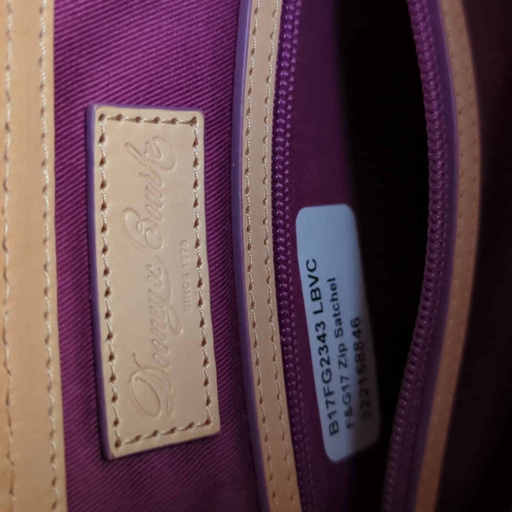 Dooney and Bourke Disney Epcot Flower and Garden NWT purse with straps Mickey - Picture 8 of 15